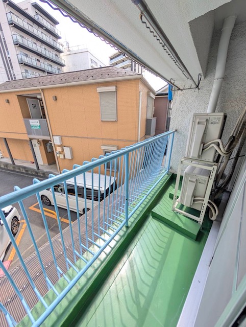 バルコニー