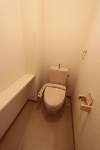 トイレ　トイレもきれいです