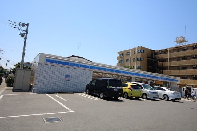 コンビニ　ローソン 大和南林間五条通り店（コンビニ）まで288m