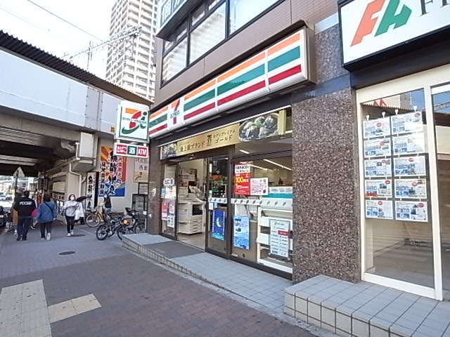 コンビニ　セブンイレブン 神戸灘六甲道駅前店（コンビニ）まで264m