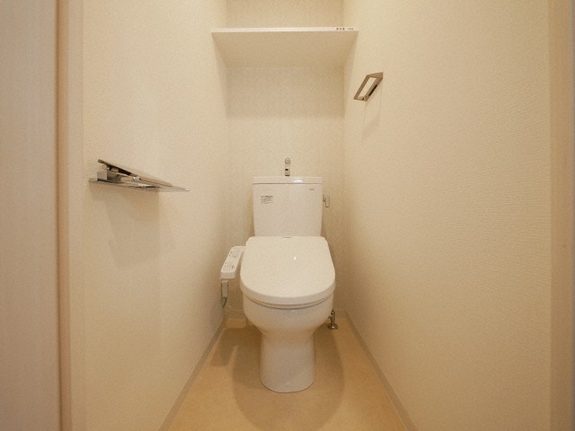 トイレ　ゆったりとした空間のトイレです