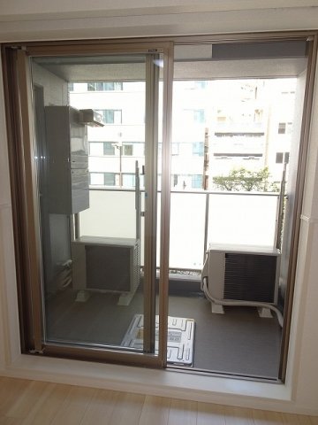 バルコニー　広々としたバルコニーです