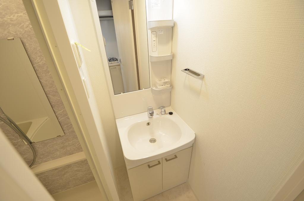 洗面設備　洗髪洗面化粧台