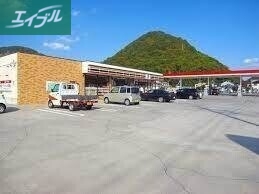 コンビニ　セブンイレブン岡山牟佐店（コンビニ）まで600m