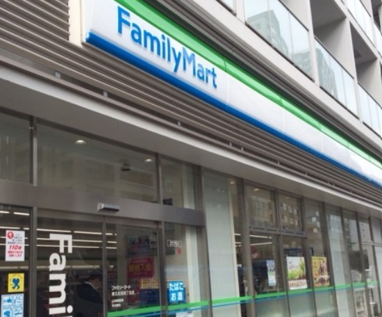 コンビニ　ファミリーマート 東五反田五丁目店（コンビニ）まで1012m