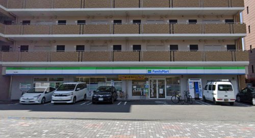 コンビニ　ファミリーマート 鏡池通店（コンビニ）まで782m