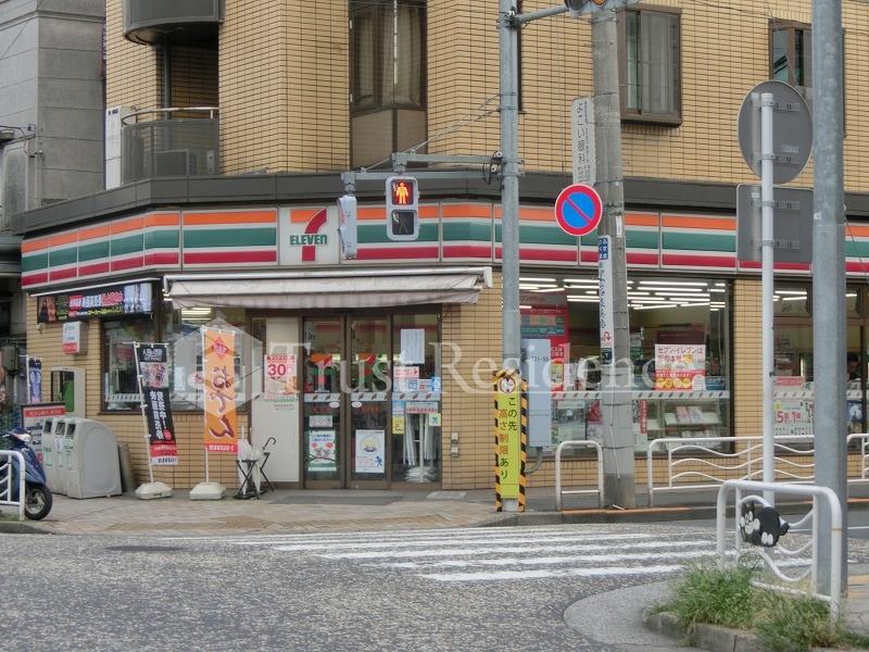 コンビニ　セブン‐イレブン 森下店（コンビニ）まで695m