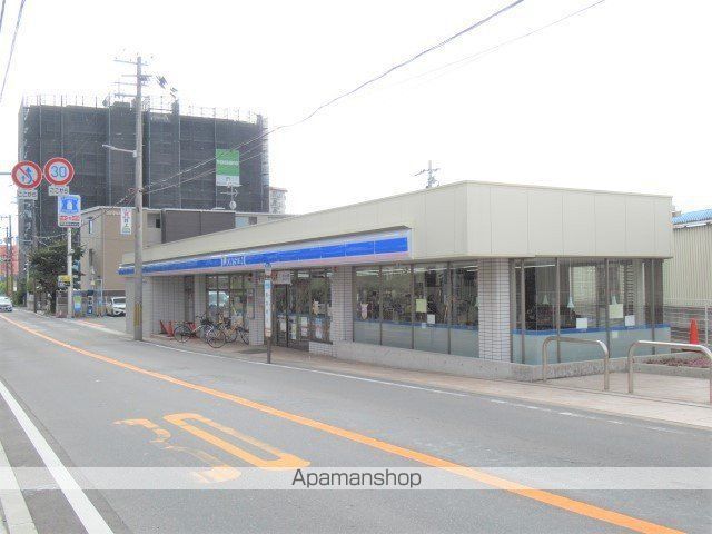 コンビニ　ローソン（コンビニ）まで539m