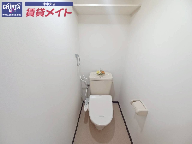 トイレ　同物件別室画像