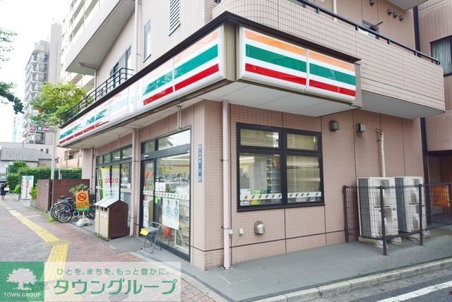 コンビニ　セブンイレブン板橋大原町店（コンビニ）まで115m
