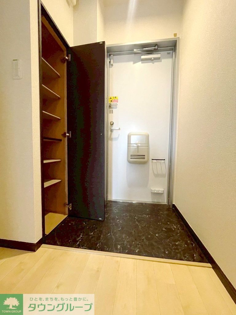 玄関　玄関