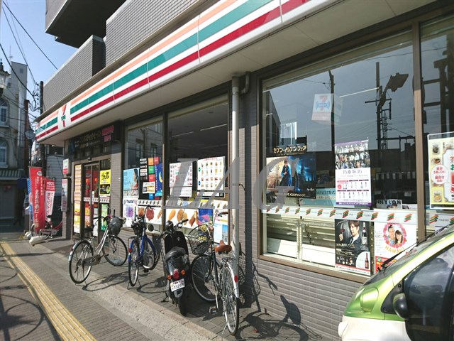 コンビニ　セブンイレブン葛飾お花茶屋駅前（コンビニ）まで442m
