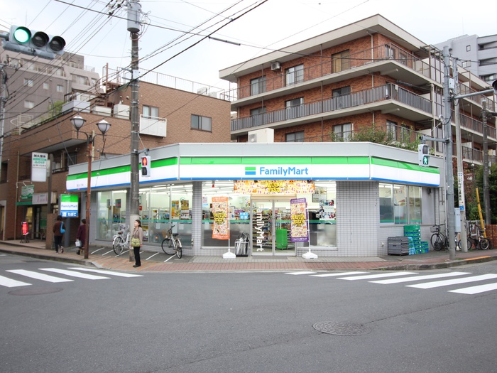 コンビニ　ファミリーマート 国立北一丁目店（コンビニ）まで190m