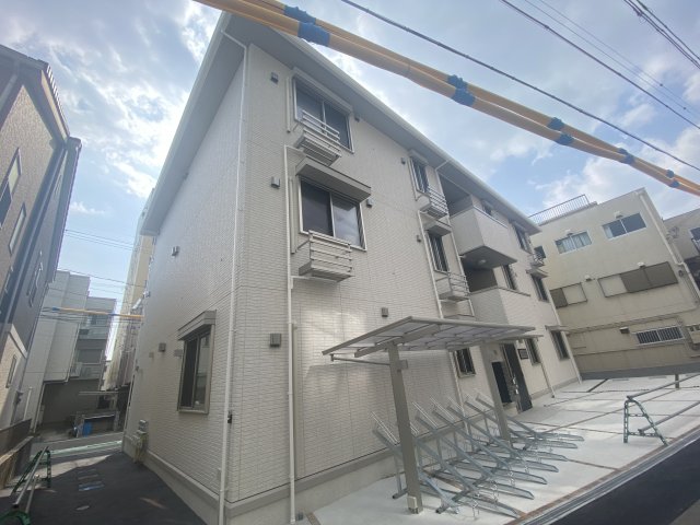建物外観　TVモニター付きインターホンで安心♪