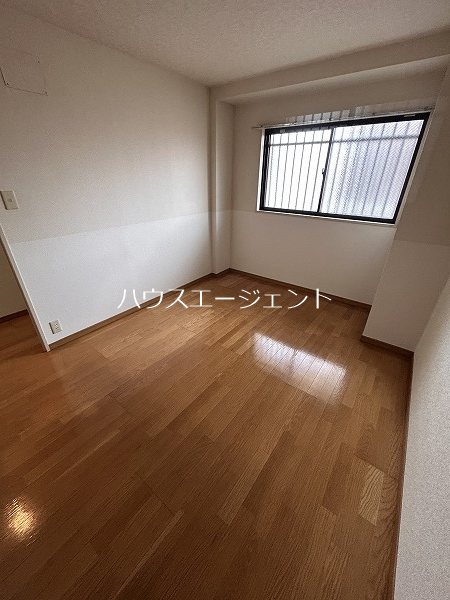 その他部屋・スペース　洋室です。※参考画像
