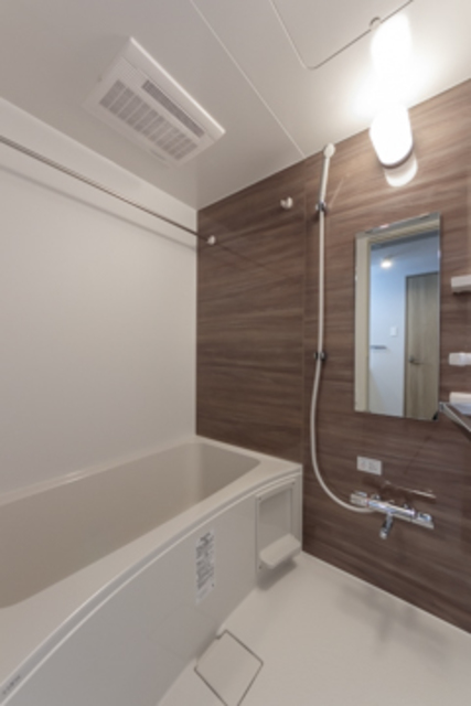 バス・シャワールーム　※写真は同タイプ住戸です。