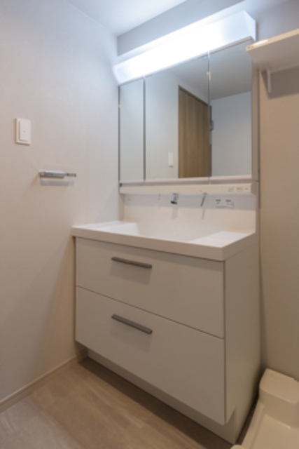 洗面設備　※写真は同タイプ住戸です。