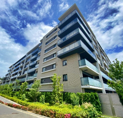 建物外観　【駐車場無料-Blueの取り扱い物件♪-】