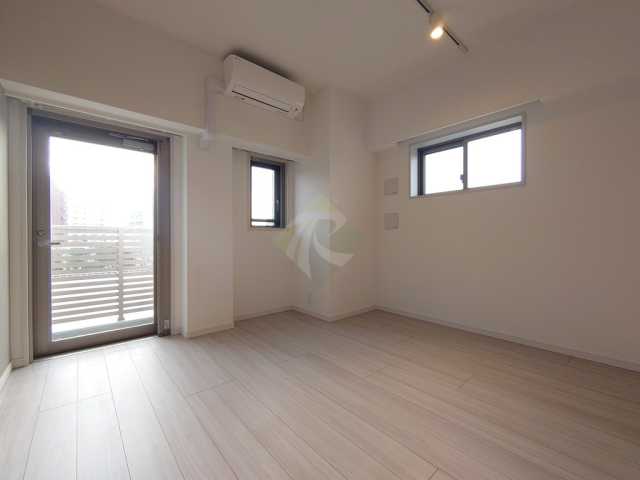 居室・リビング　DeLCCS IKEBUKURO