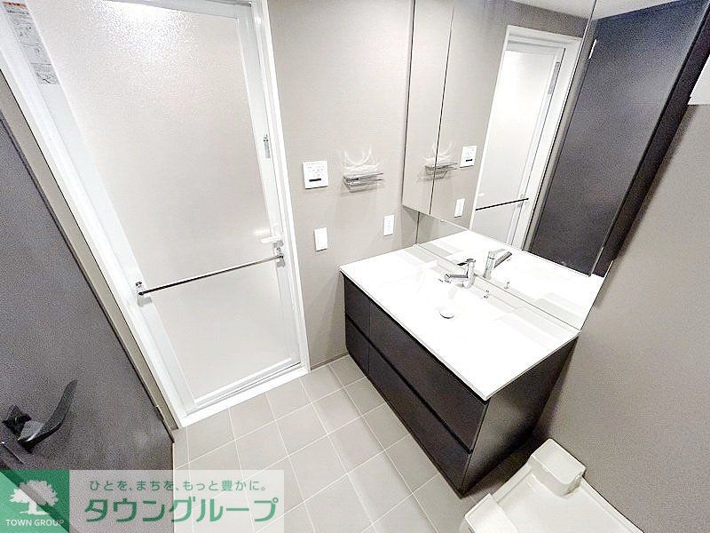 洗面設備　お部屋探しは株式会社　タウンハウジング　までお気軽にお問合…