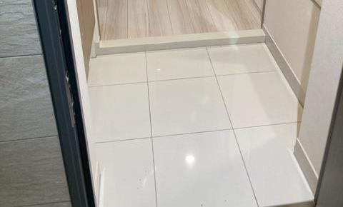 玄関　別部屋同仕様