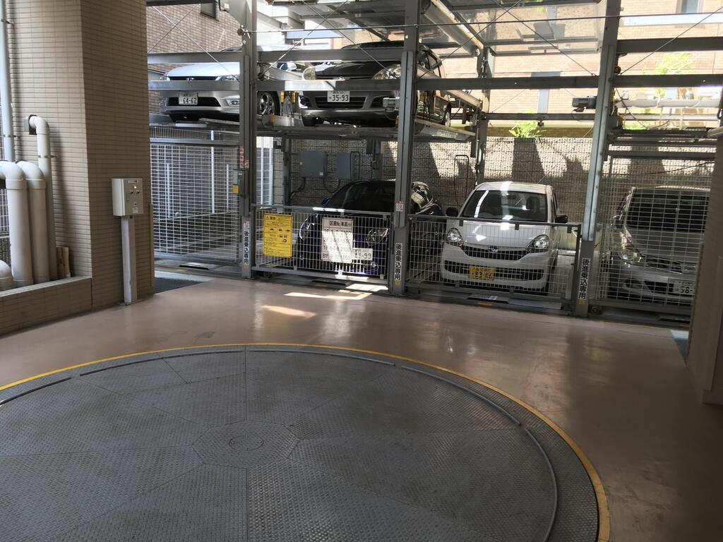 駐車場