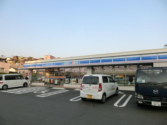 コンビニ　ローソン／八幡枝光二丁目店（コンビニ）まで301m