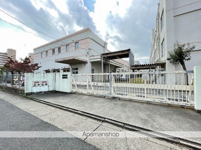 中学校　南光中学校（中学校）まで1498m