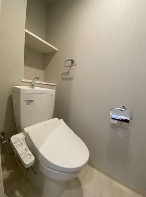 トイレ　清潔感のあるトイレですね