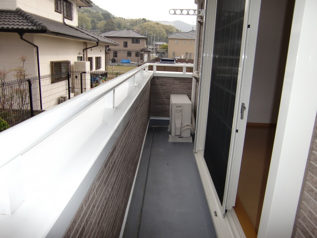 バルコニー　サニーヒル藤原台 (GoodHome)