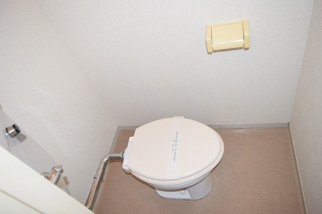 トイレ　別部屋参照