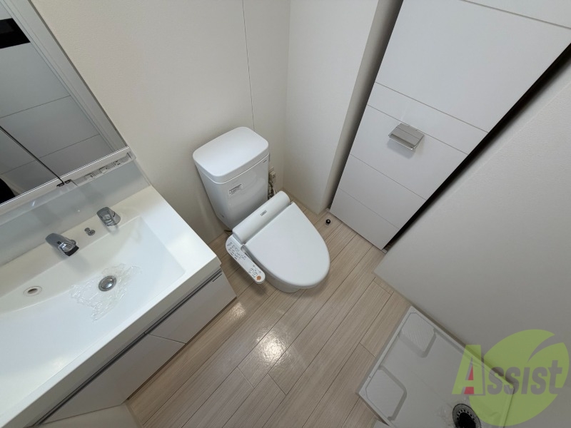 トイレ　トイレです。ウォシュレット付を探している方、おすすめです。
