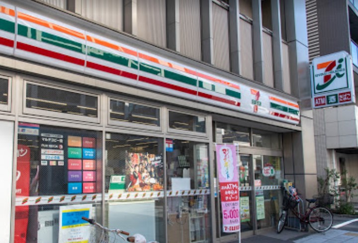 コンビニ　セブンイレブン台東1丁目店（コンビニ）まで150m