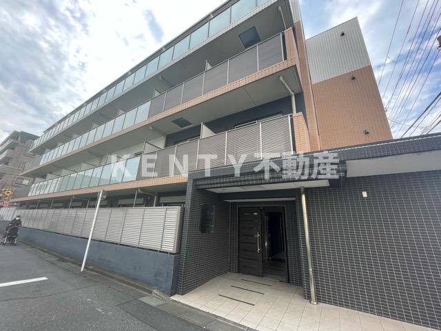 建物外観　落ち着いた雰囲気の外観です
