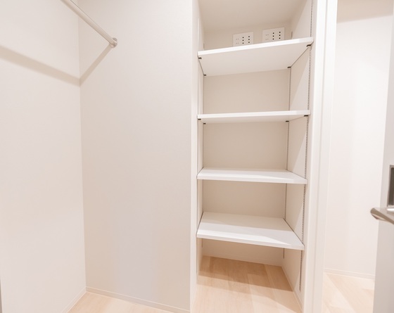 収納　※別部屋の写真です