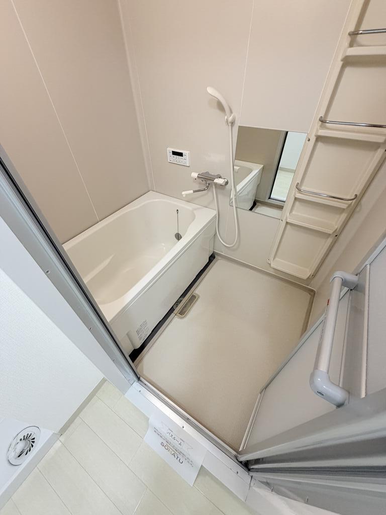 ＪＲ福塩線 備後本庄駅 徒歩14分 4階建 築33年の風呂写真