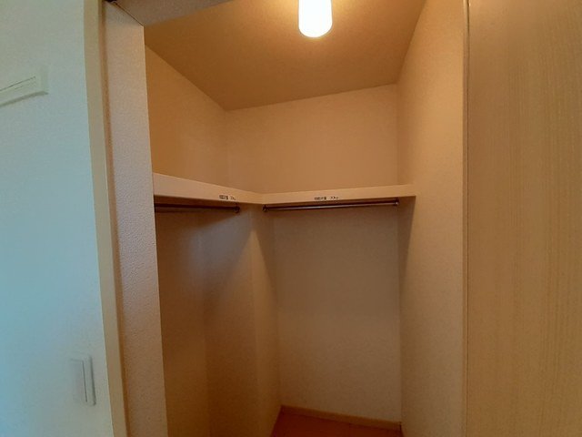 収納　たっぷりとした収納スペースです