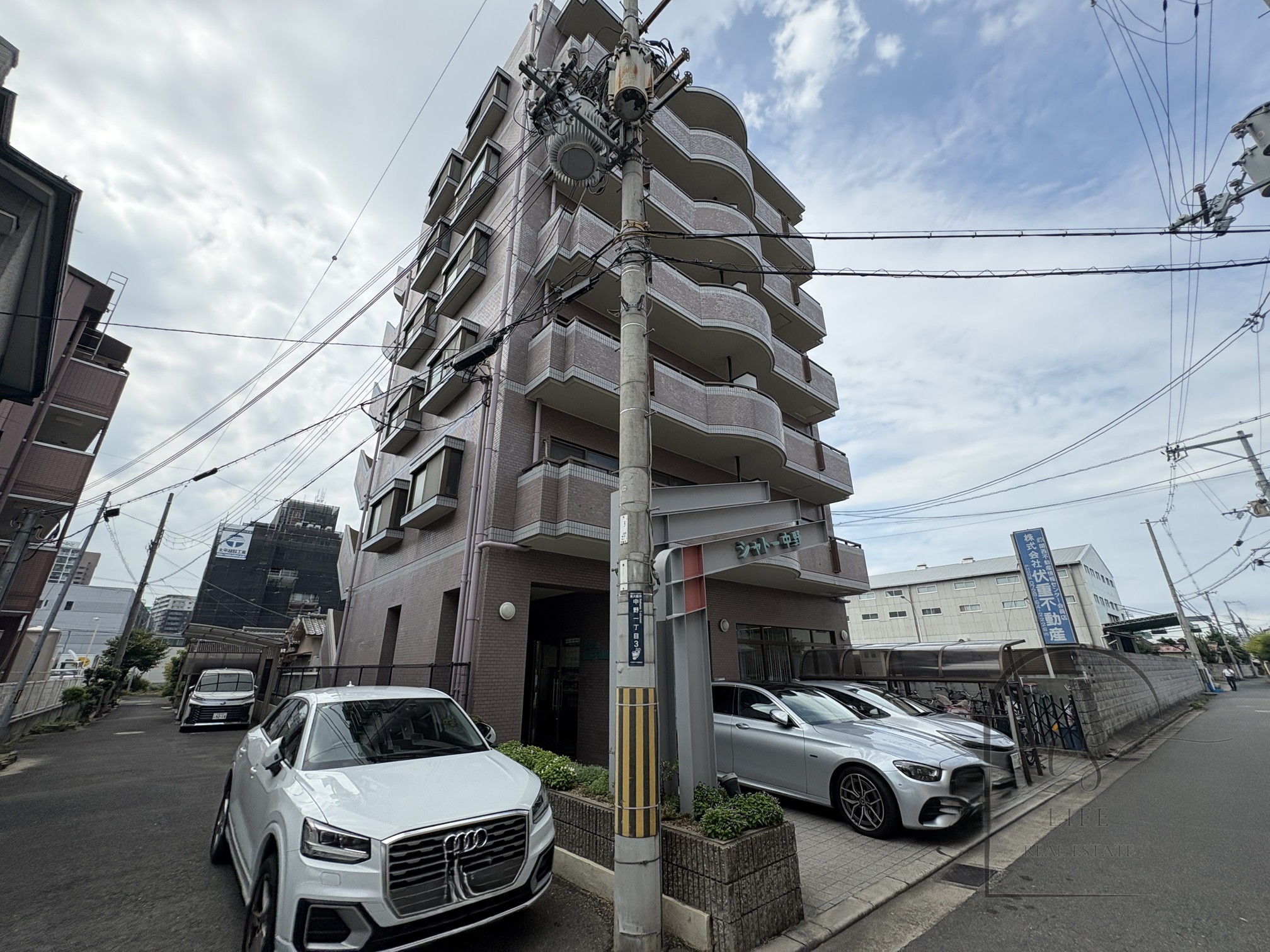 建物外観