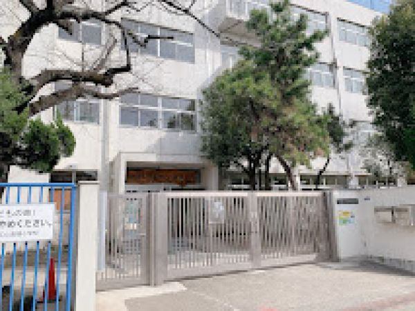 小学校　大田区立高畑小学校（小学校）まで276m