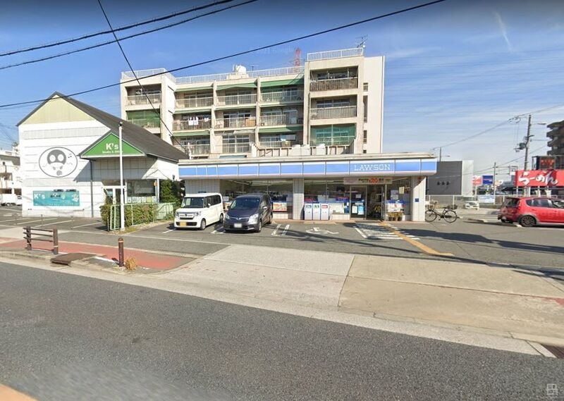 コンビニ　ローソン新北島一丁目南店（コンビニ）まで557m