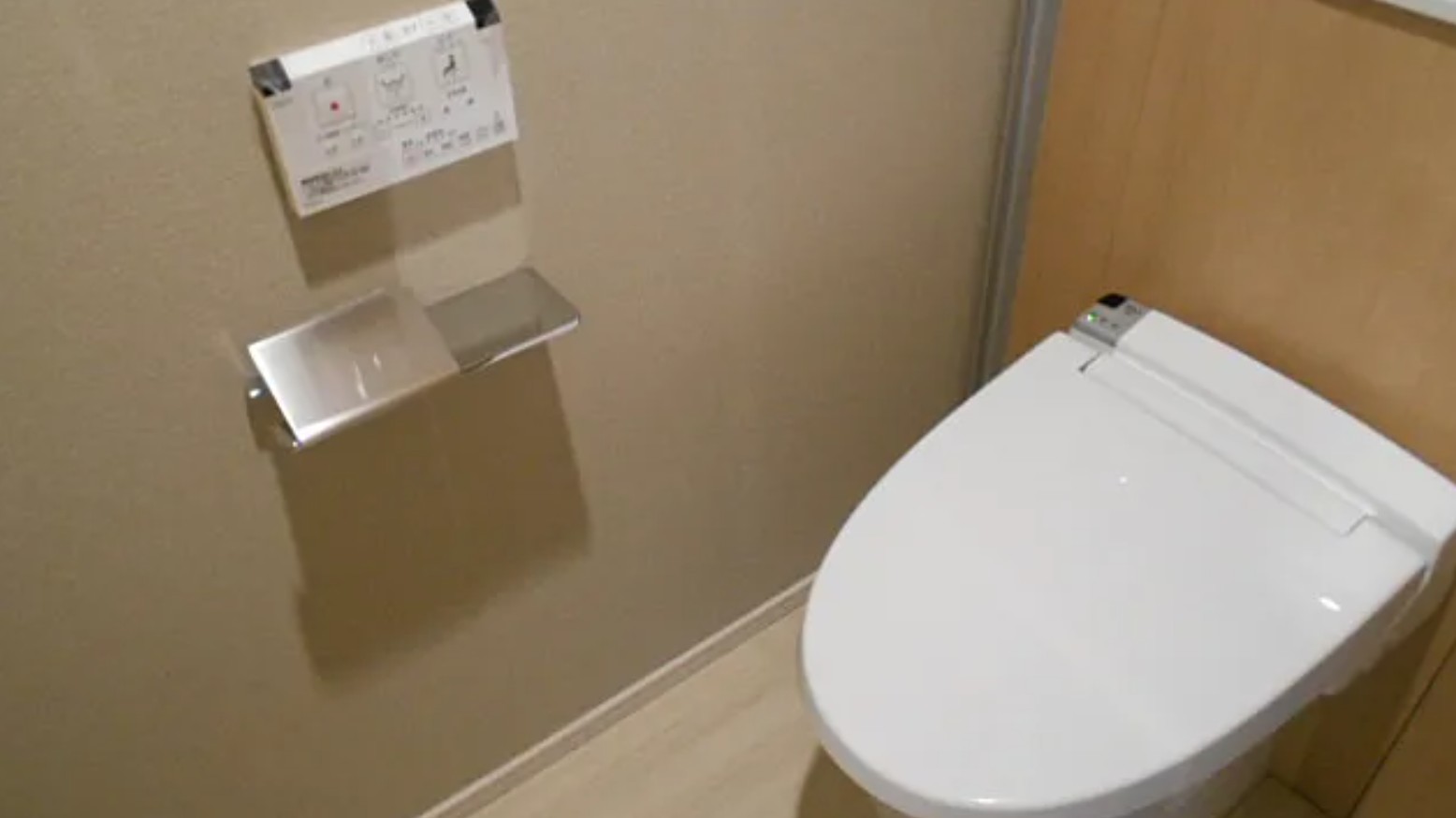 ＪＲ埼京線 板橋駅 徒歩5分 15階建 築7年のトイレ写真