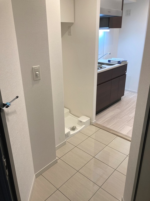 玄関　※写真は同タイプ住戸です。
