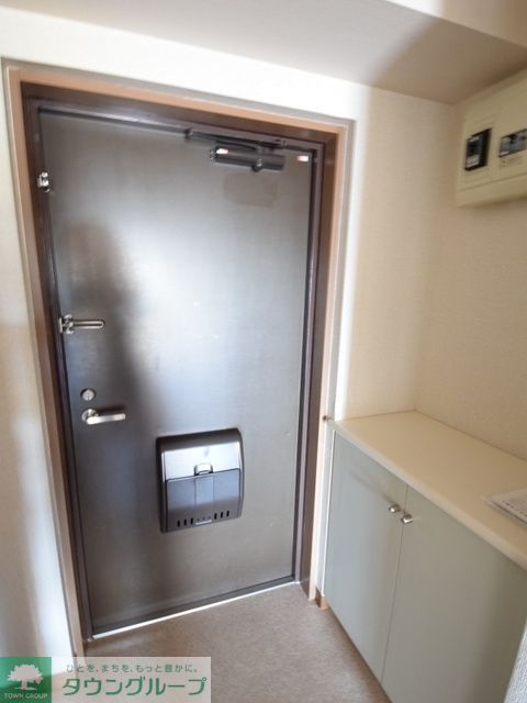 玄関　※同物件参考書類