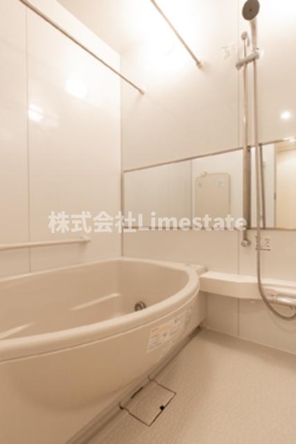 バス・シャワールーム　別部屋参考写真