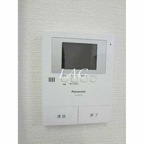 セキュリティ　モニター付きインターホンです。