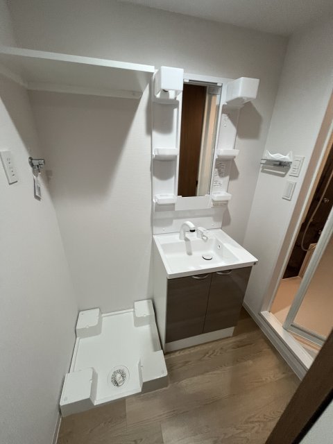ONLYONE伊丹千僧の内装写真