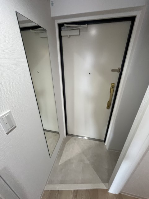 ONLYONE伊丹千僧の玄関写真