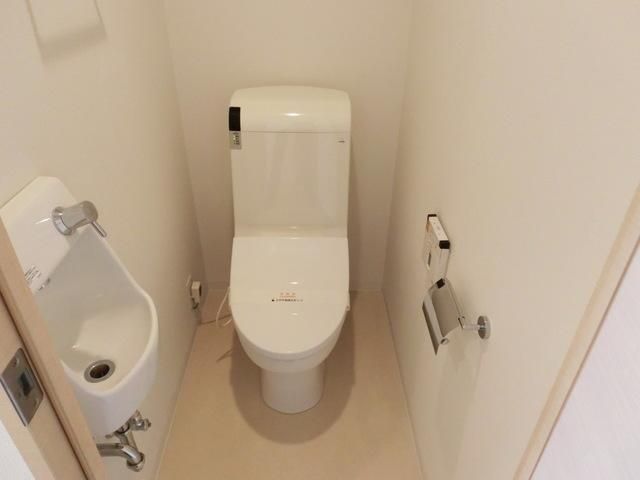 トイレ　★洗浄機付きのトイレです★