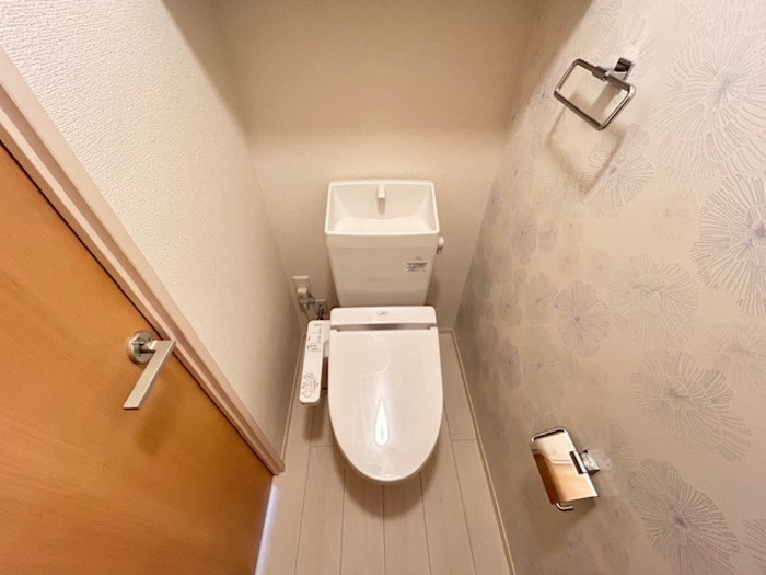 ブリーズメゾン A棟のトイレ写真
