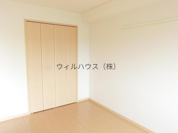 その他部屋・スペース　明るい洋室！